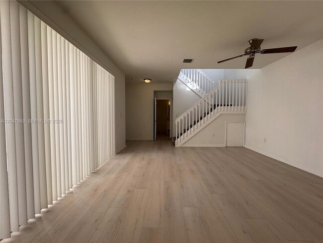 Building Photo - 1595 Seagrape Way
