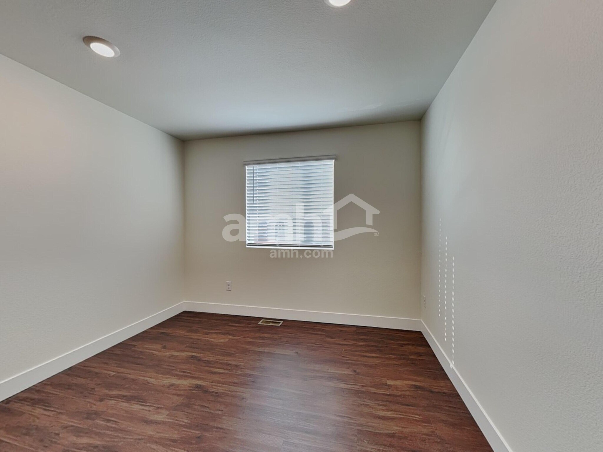 Building Photo - 11654 Broken Top Dr