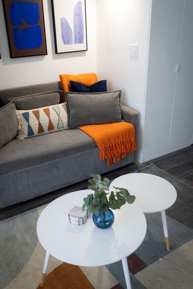 Building Photo - 12607 Larchmere Blvd