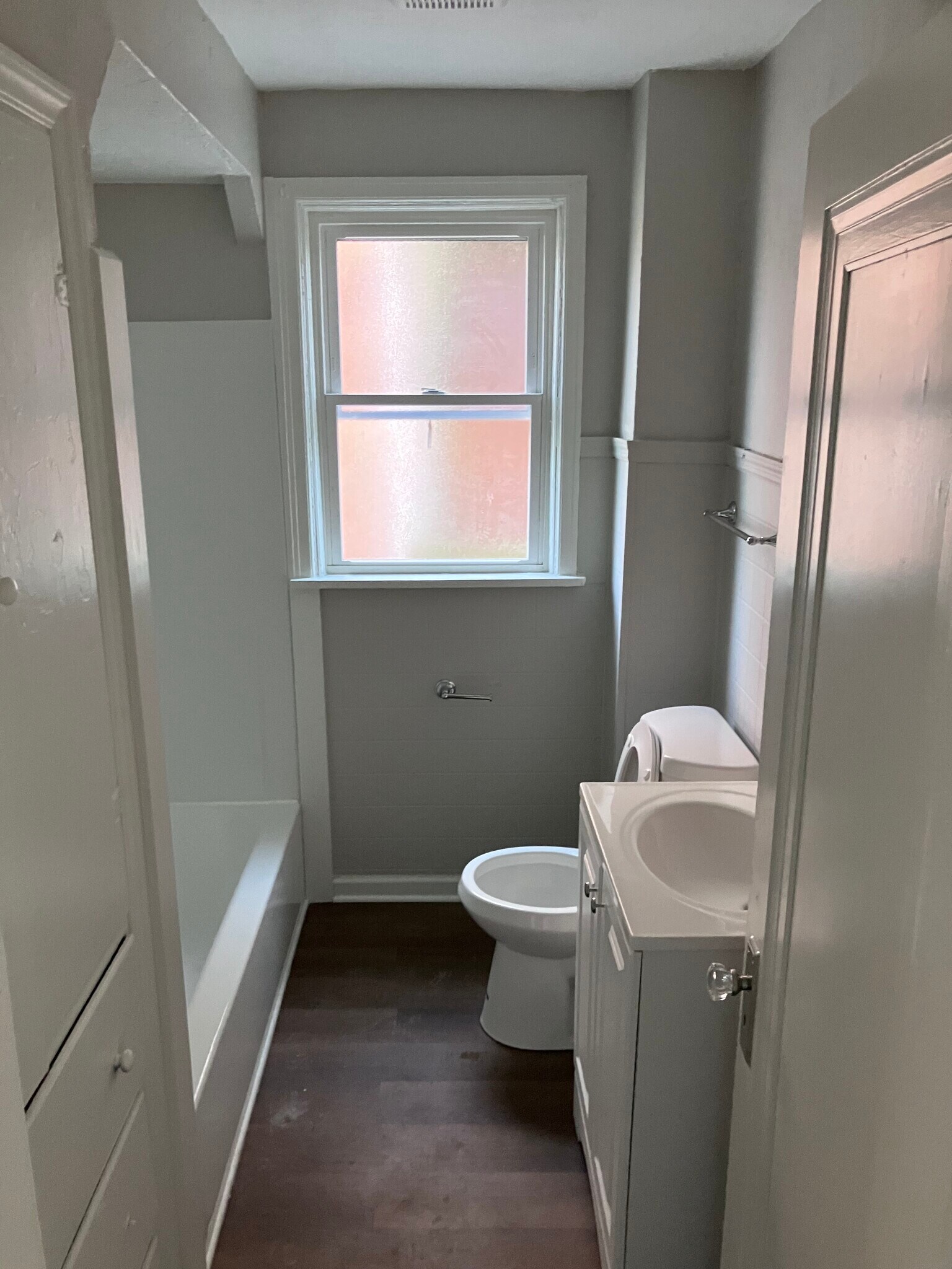 Building Photo - 912 Geers Ave