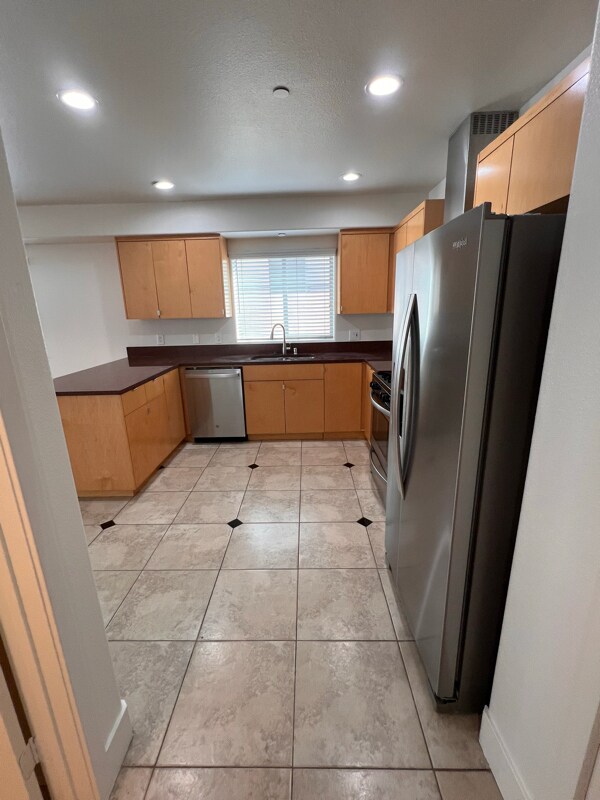 Building Photo - 11312 Huston St