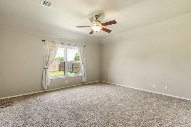Building Photo - 3 bedroom home In Wakefield Crossing - Bix...