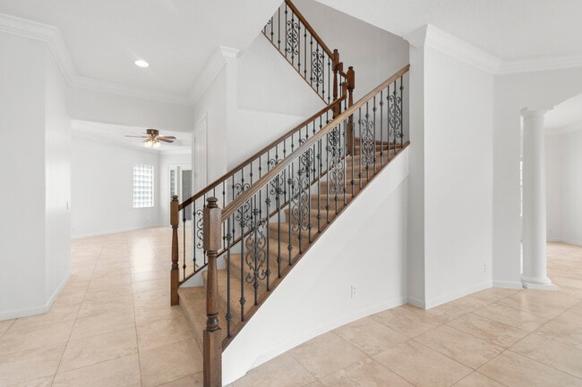 Building Photo - 9661 Cobblestone Creek Dr