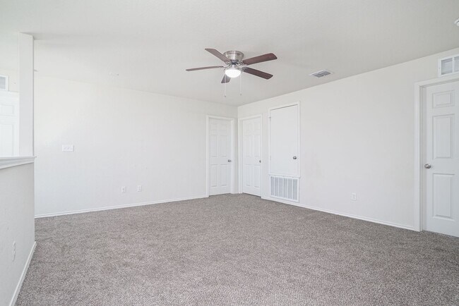 Building Photo - 4-Bedroom Home in New Braunfels with 3 Baths + Open Living Design