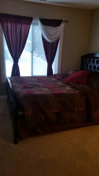 Second Bedroom - 614 Tralee Ct