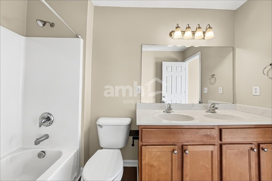Building Photo - 8412 Celestial Cir