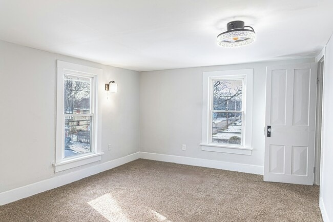 Building Photo - 126 Federal St NW