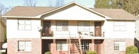 Building Photo - 632 E 33rd St