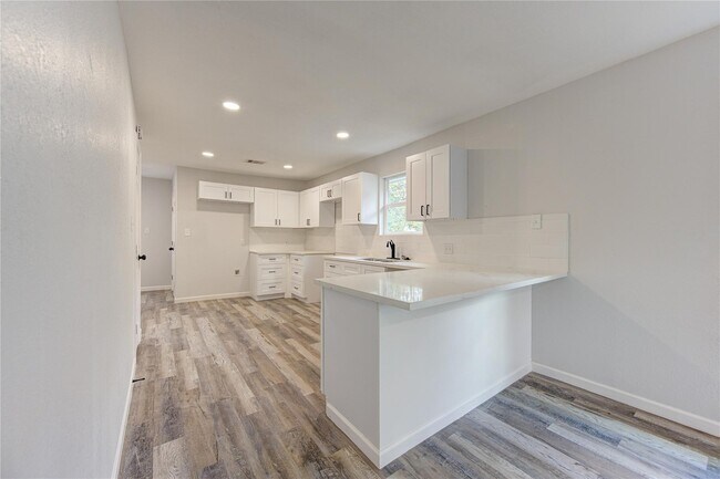 Building Photo - 3705 Rawley St