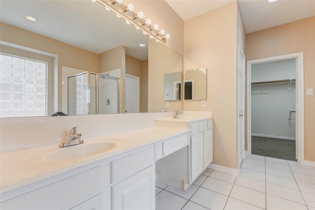 Building Photo - 19607 Water Point Trail