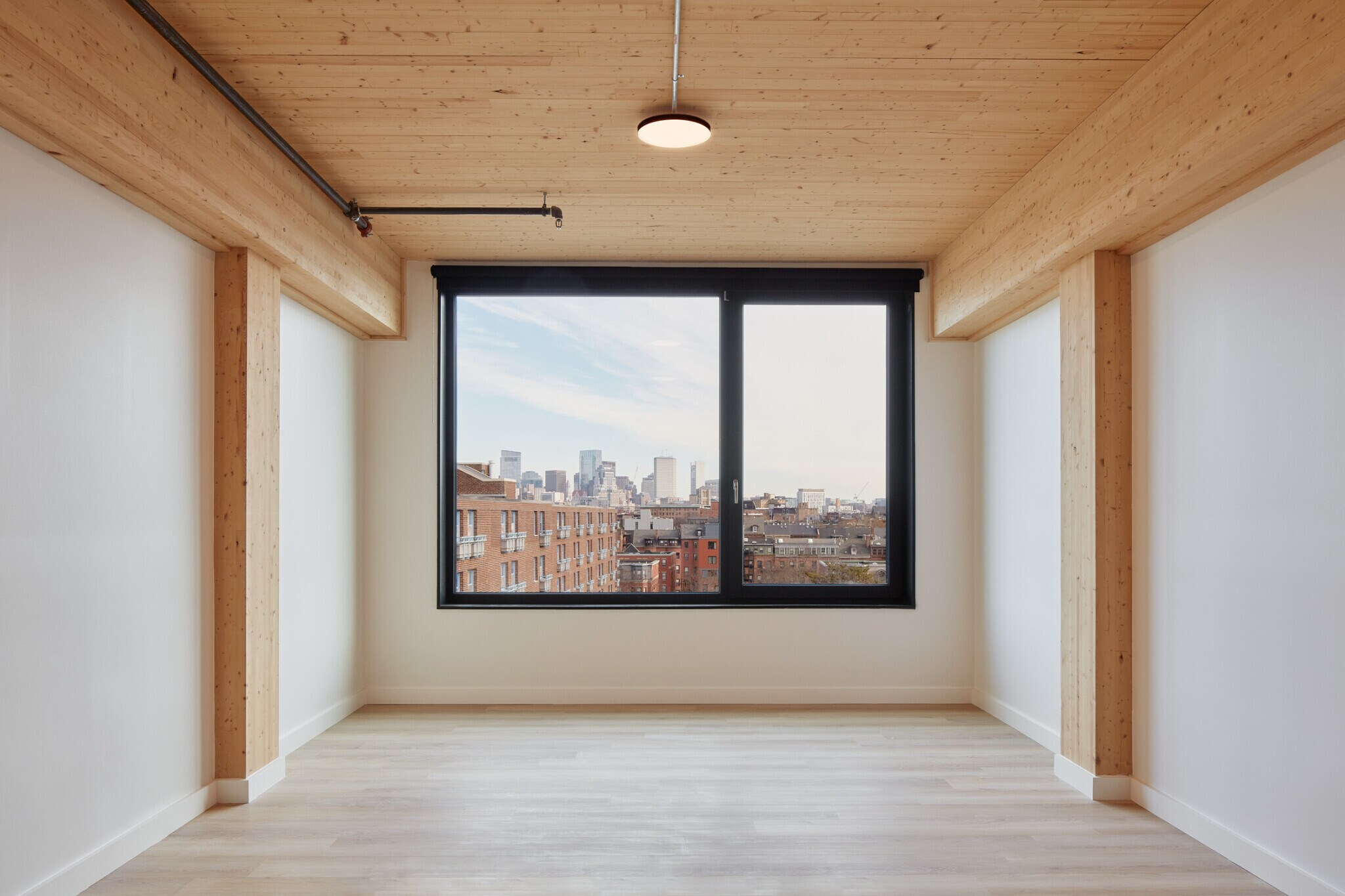 Building Photo - 29 Lenox St