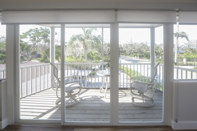 Building Photo - 8560 Heron Lagoon Cir