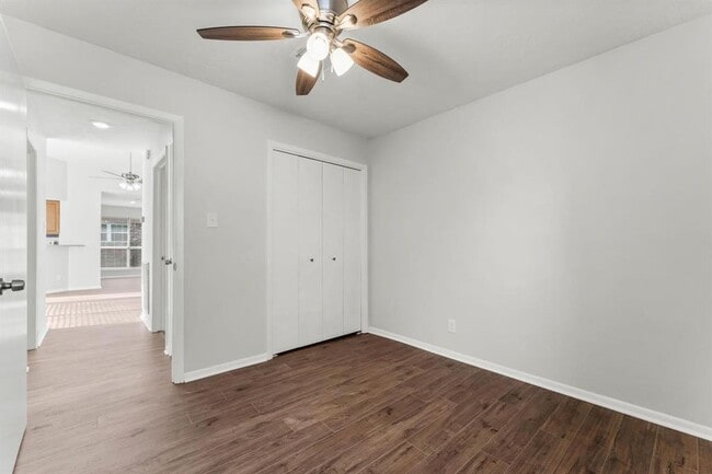 Building Photo - 16970 Mockingbird Ct