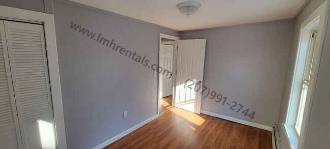 Building Photo - 97 Grove St