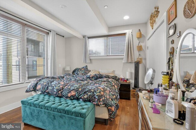 Building Photo - 1535 N Philip St