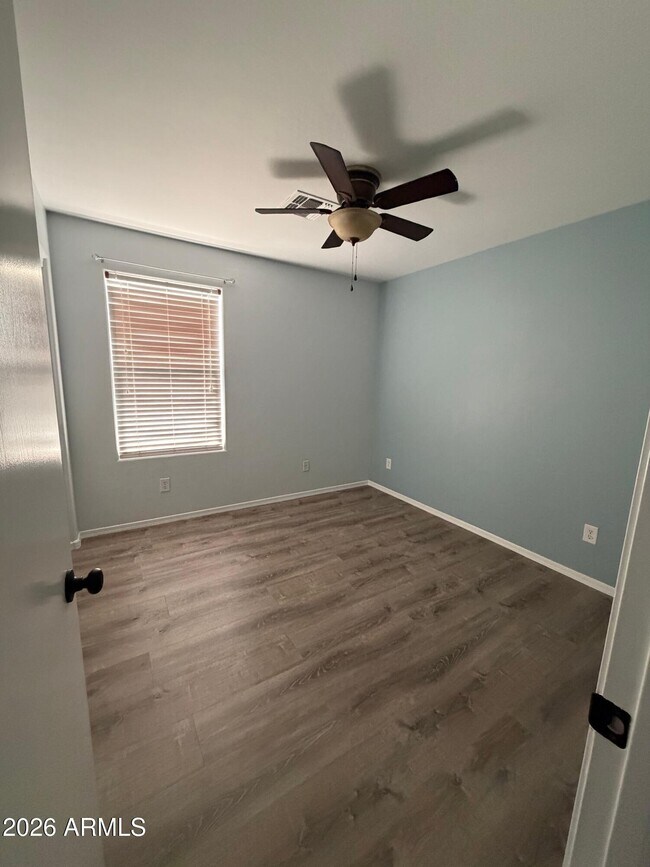 Building Photo - 25067 W Dove Trail