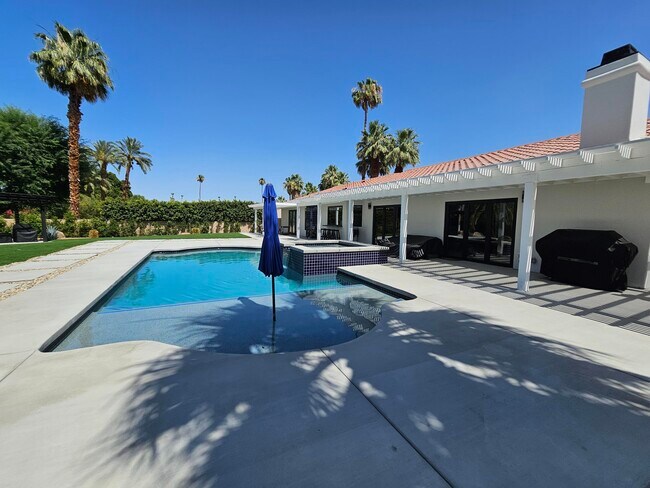 Building Photo - 72278 Barbara Dr
