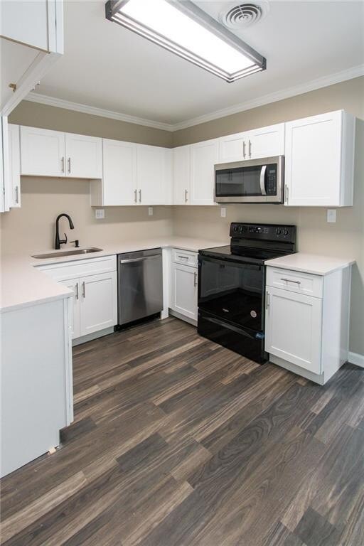 New Appliances - 288 Thornton St SW