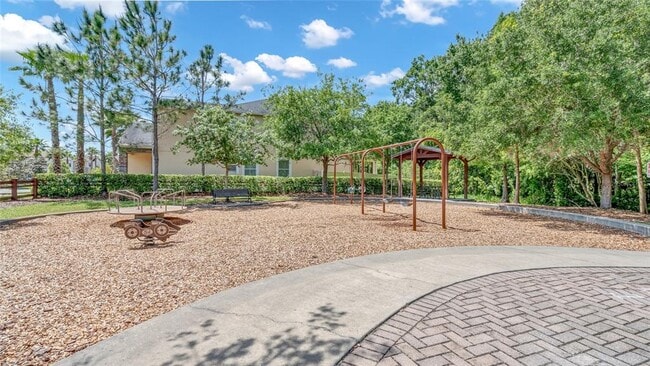 Building Photo - 1695 Ludington Ave