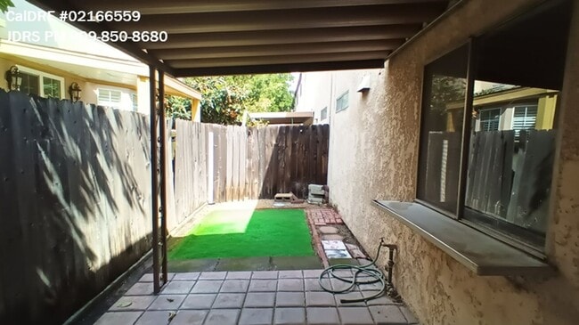 Building Photo - Arcadia 3 Bedroom Townhouse