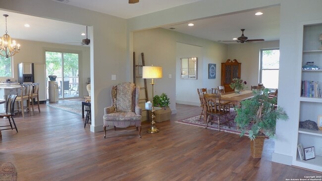 Building Photo - 234 Mill Dam Rd