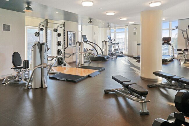 Building Photo - 100 Lovejoy Pl