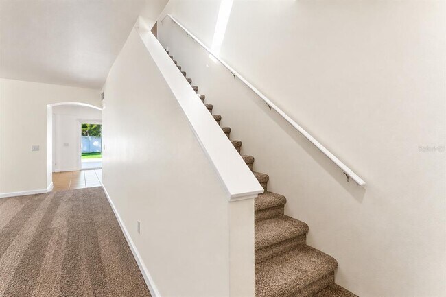 Building Photo - 16013 Stags Leap Dr
