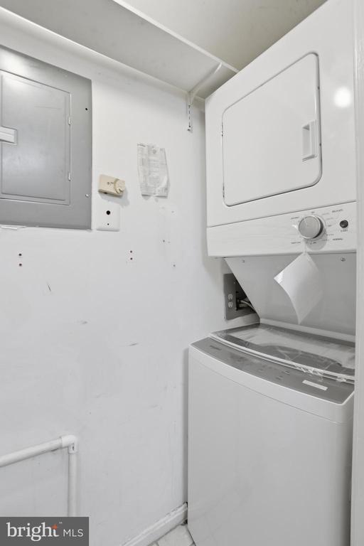 Building Photo - 10208 Ashbrooke Ct
