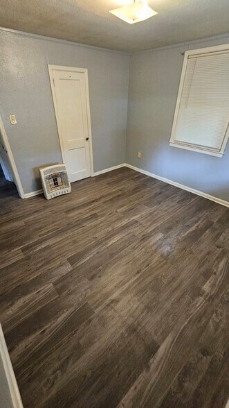 1st Bedroom - 3145 Amarillo St