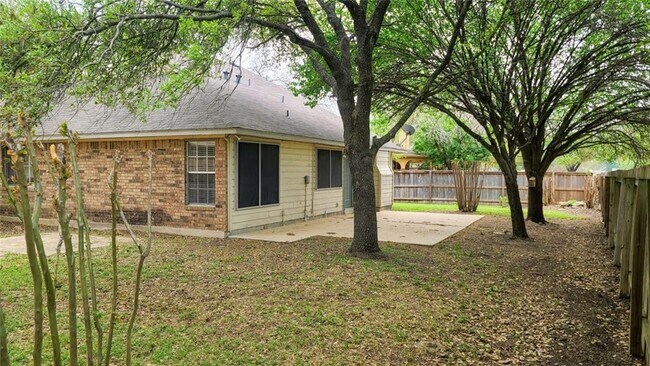 Building Photo - 2517 Jacqueline Dr