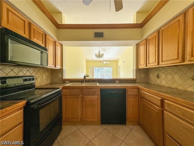 Building Photo - 3250 Cypress Glen Way