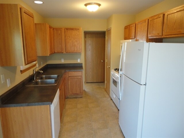 Building Photo - 1031 Misty Landing Ct