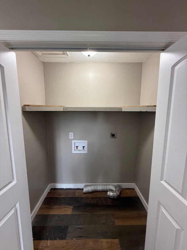 Building Photo - 2157 Windy Cove Ln