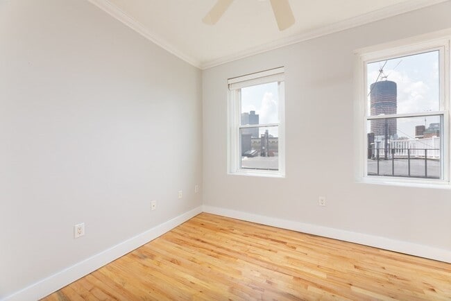 Building Photo - 38 N Bennet St