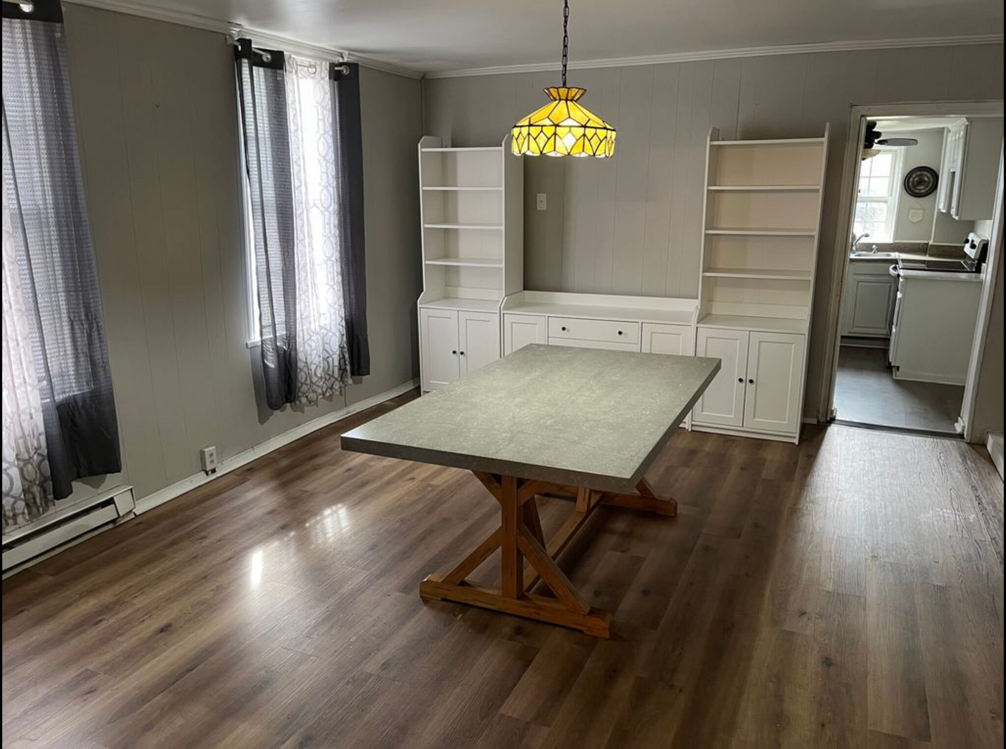 Building Photo - 114 N Brown St