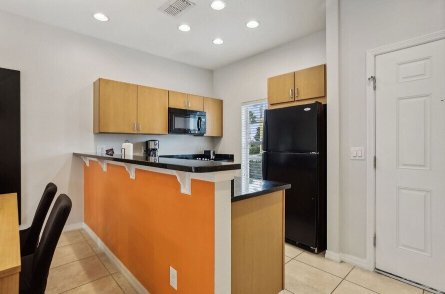 Building Photo - 3004 Bird of Paradise Ln