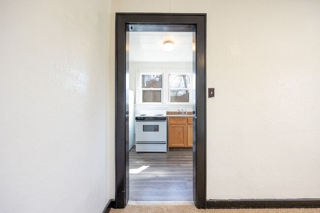 Building Photo - Trail St 223-225 W
