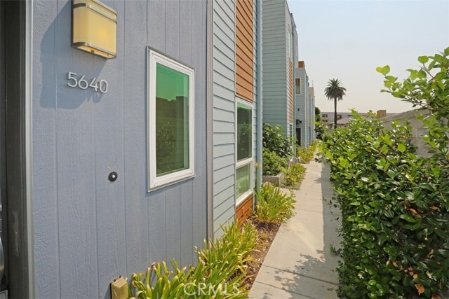 Building Photo - 5640 W Observation Ln