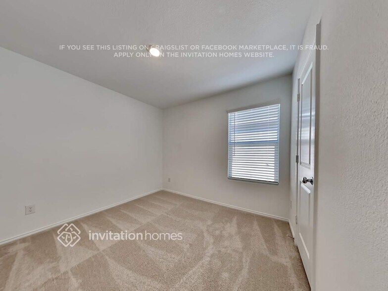 Building Photo - 1136 Catclaw Rd