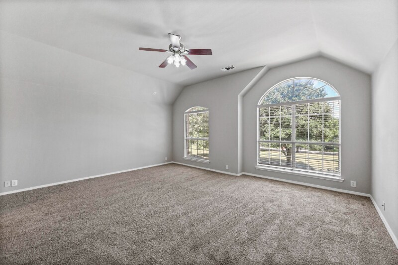 Building Photo - 3005 Manor Green Blvd