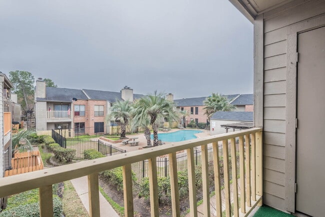 Building Photo - 16111 ASPENGLEN DR #206 - Beautiful 2 Bedroom, 2 Bath with Pool View!