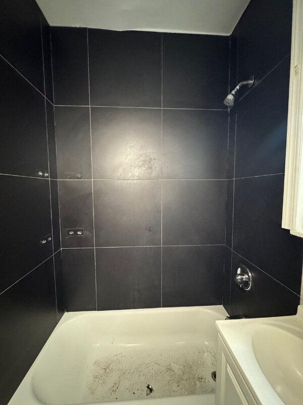 Building Photo - 51 Summit Ave