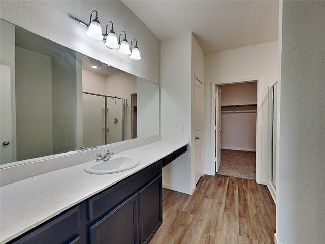 Building Photo - 204 Gypsum Ln
