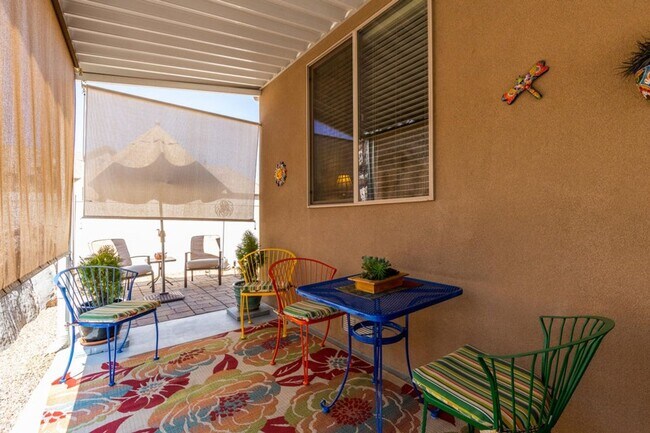 Building Photo - Beautiful 3 bed 2 bath Home!