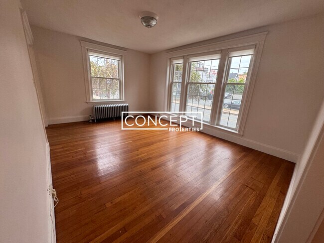 Primary Photo - 120 Summer St