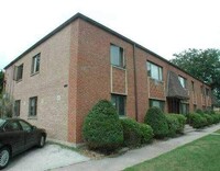 Building Photo - 486 Buffalo Ave
