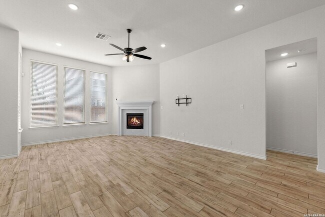 Building Photo - 1732 Doubleday Ln