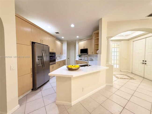 Building Photo - 2816 Kinsington Cir