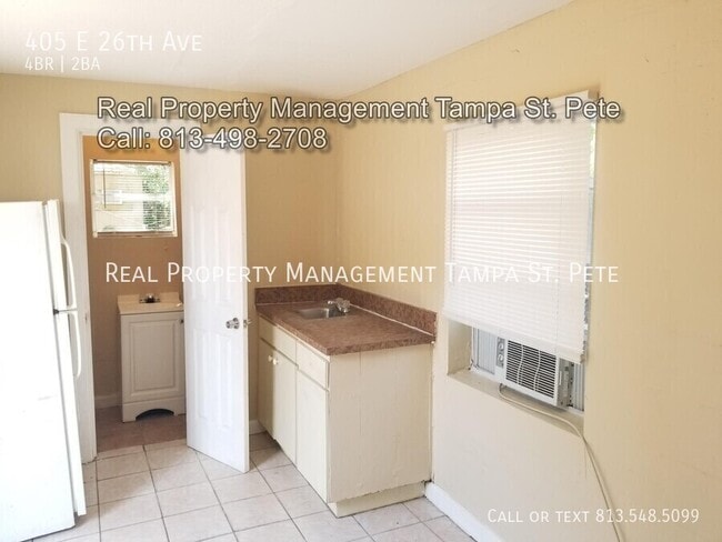 Building Photo - 405 E 26th Ave
