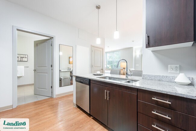 Building Photo - 1111 Stratford Ave